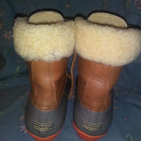 Sperry Lace-up Duck Boots - Picture 2 of 6